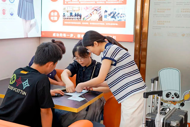2025年夏秋季班招生报名超火热！他们选择来菏泽新东方技能成才！