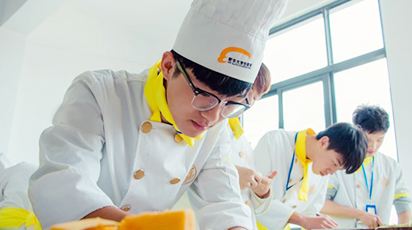 菏泽新东方烹饪学校